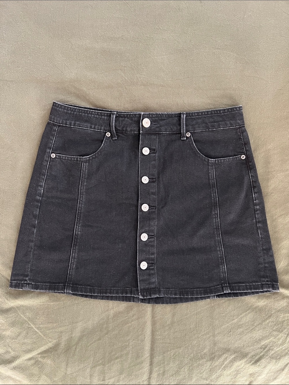 American Eagle Outfitters Black Button-Front Denim Mini Skirt